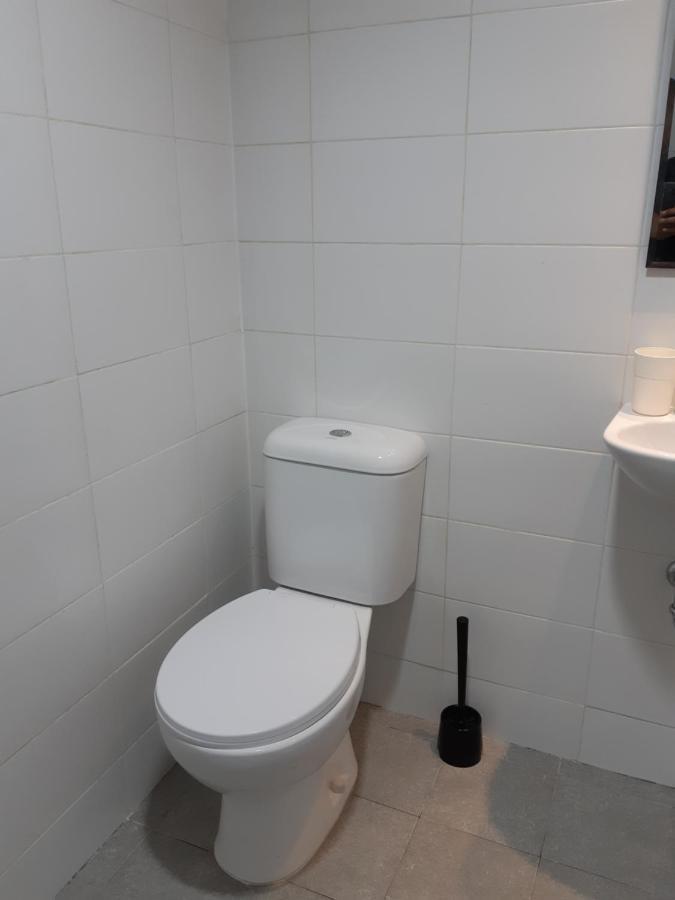 Urooms Senayan Jakarta Extérieur photo