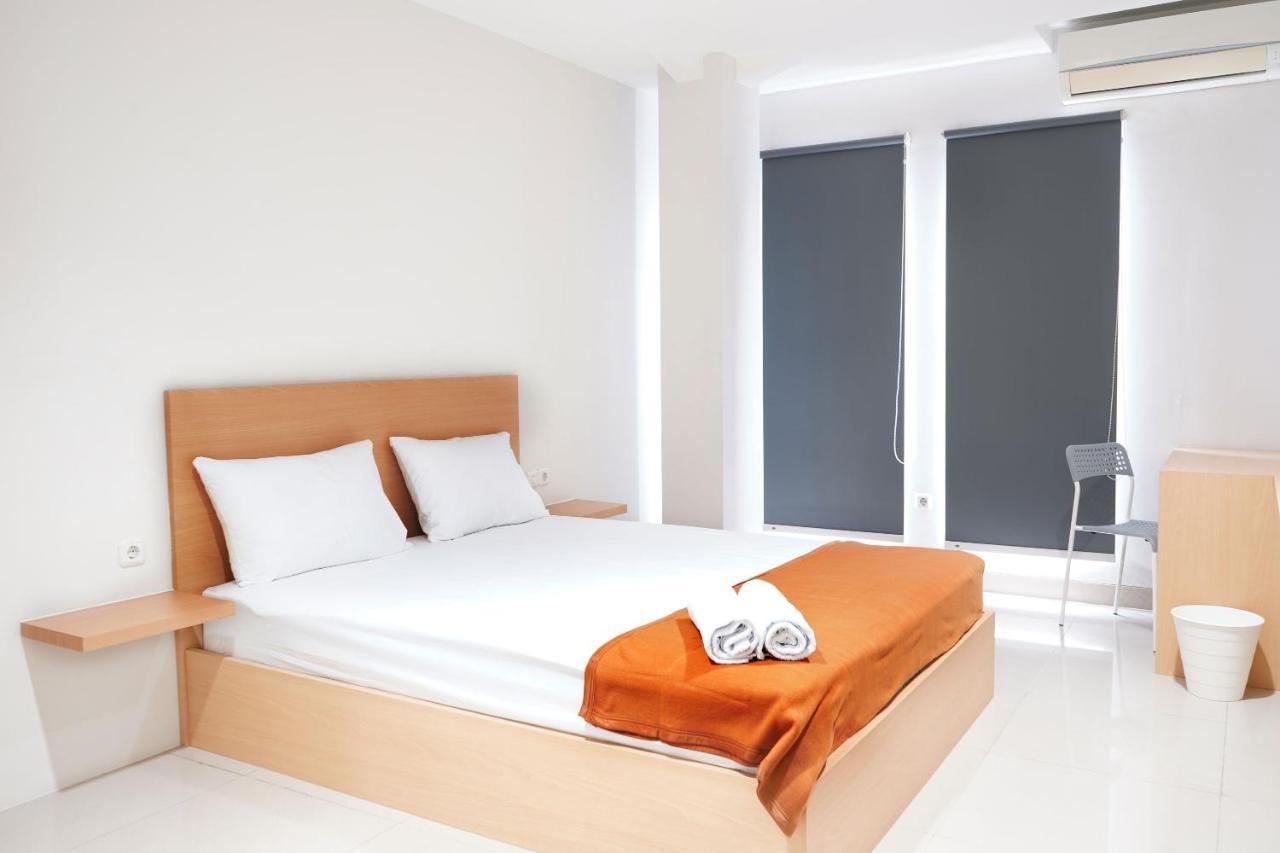 Urooms Senayan Jakarta Extérieur photo
